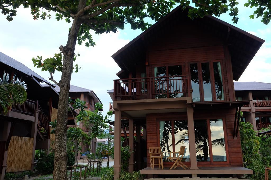 Koh Ma Beach Resort Mae Haad Exterior photo