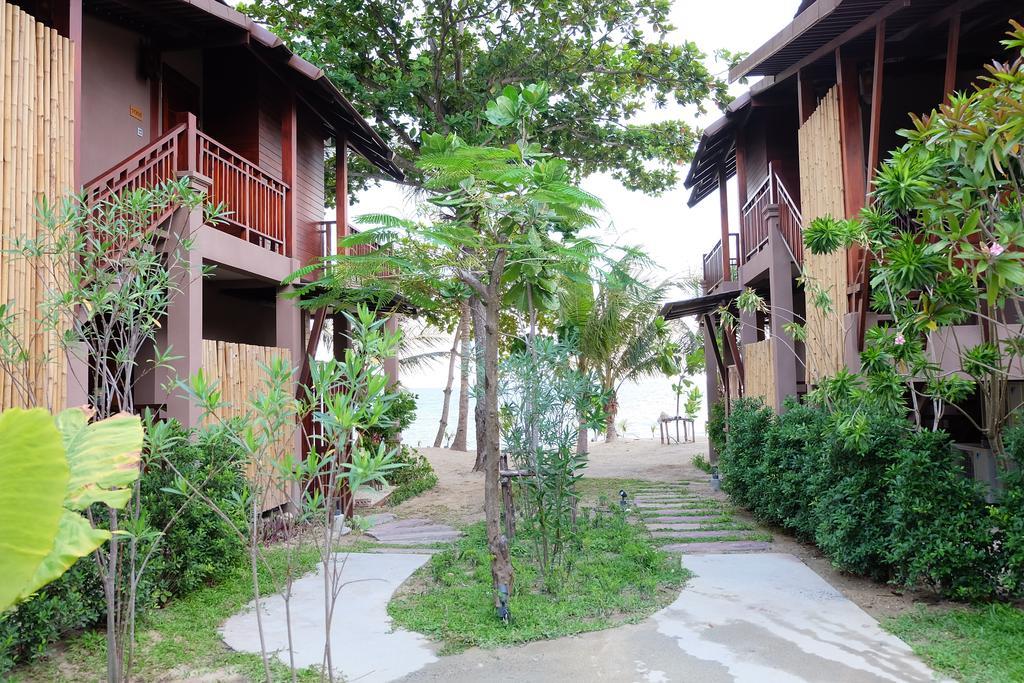 Koh Ma Beach Resort Mae Haad Exterior photo